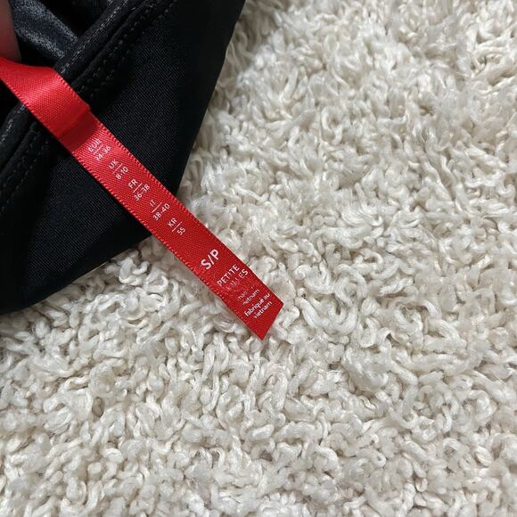 Spanx Metallic Black Faux Leather High Waisted Versatile Edgy Slimming Leggings - Picture 7 of 7